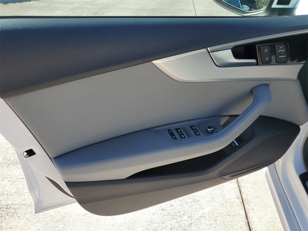 2025 Audi A5 Sportback 45 S line Premium quattro