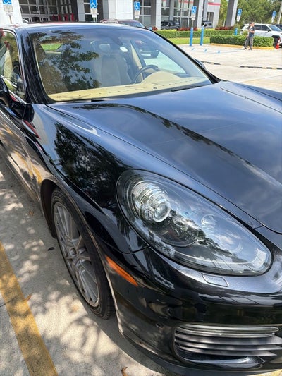 2016 Porsche Panamera GTS