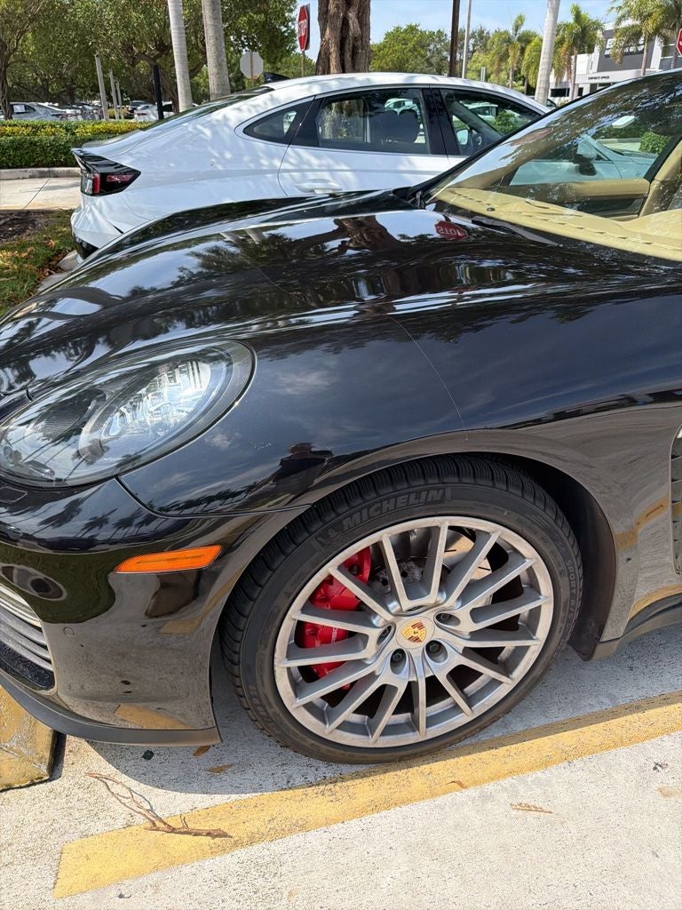 2016 Porsche Panamera GTS