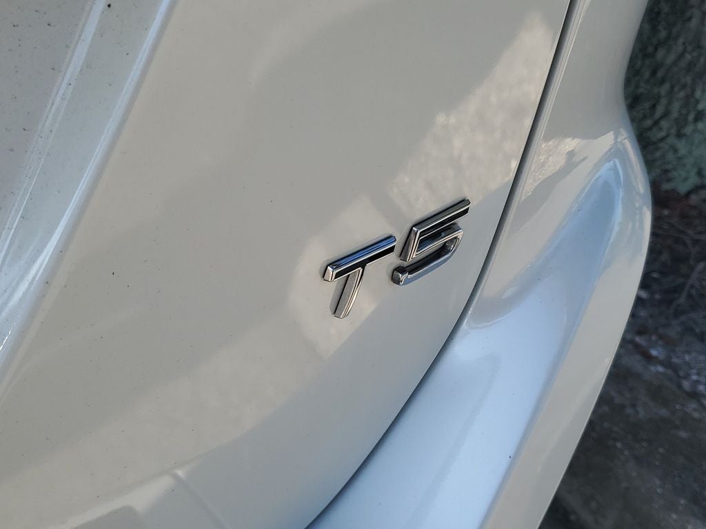 2016 Volvo XC60 T5 Drive-E Platinum