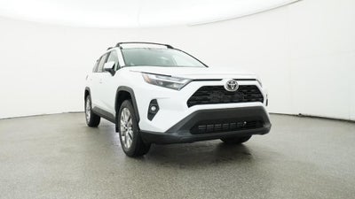 2025 Toyota RAV4 XLE Premium