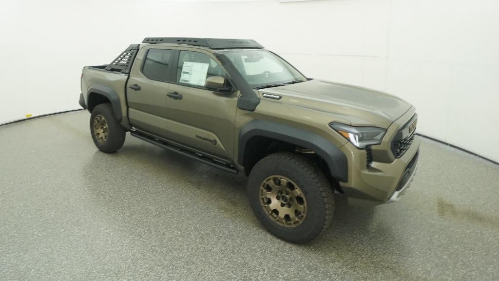 2026 Toyota Tacoma i-FORCE MAX Trailhunter
