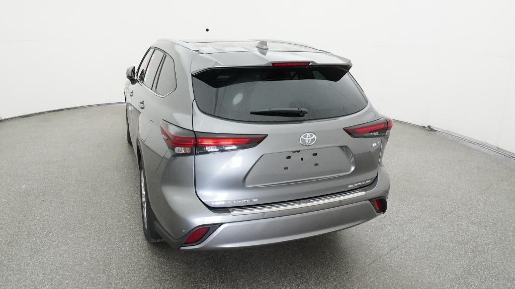 2026 Toyota Highlander Hybrid Hybrid Platinum
