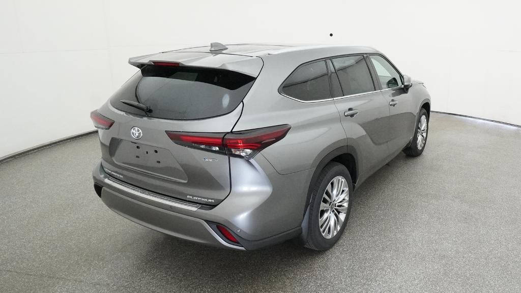 2026 Toyota Highlander Hybrid Hybrid Platinum