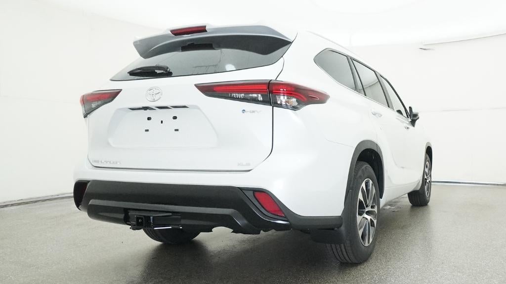 2026 Toyota Highlander Hybrid Hybrid XLE