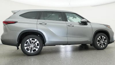 2026 Toyota Highlander Hybrid Hybrid XLE