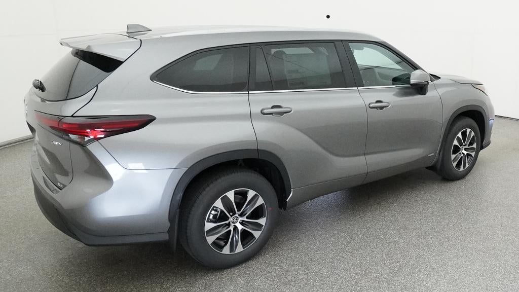2026 Toyota Highlander Hybrid Hybrid XLE