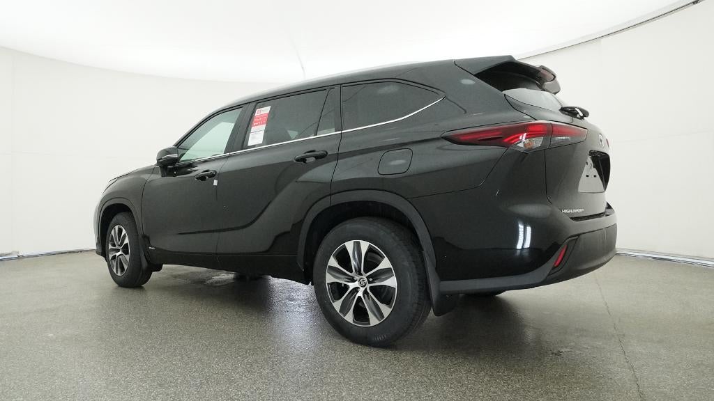 2026 Toyota Highlander Hybrid Hybrid XLE