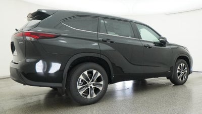 2026 Toyota Highlander Hybrid Hybrid XLE