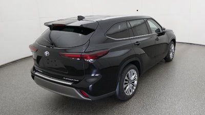 2026 Toyota Highlander Platinum