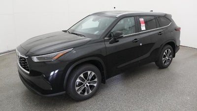 2026 Toyota Highlander XLE
