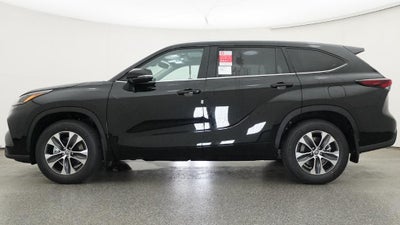 2026 Toyota Highlander XLE
