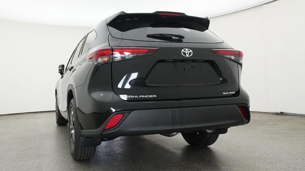 2026 Toyota Highlander XLE