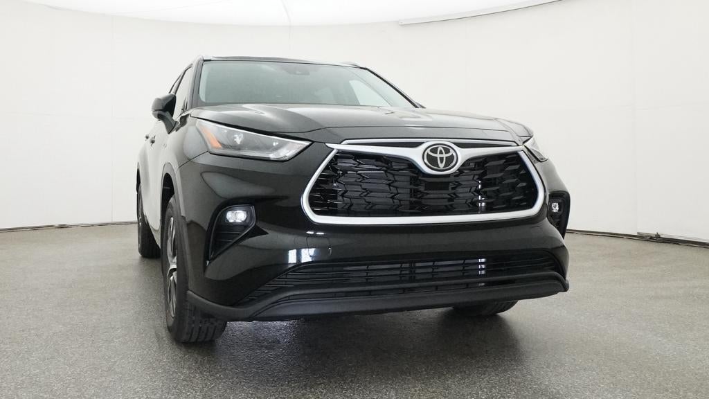2026 Toyota Highlander XLE