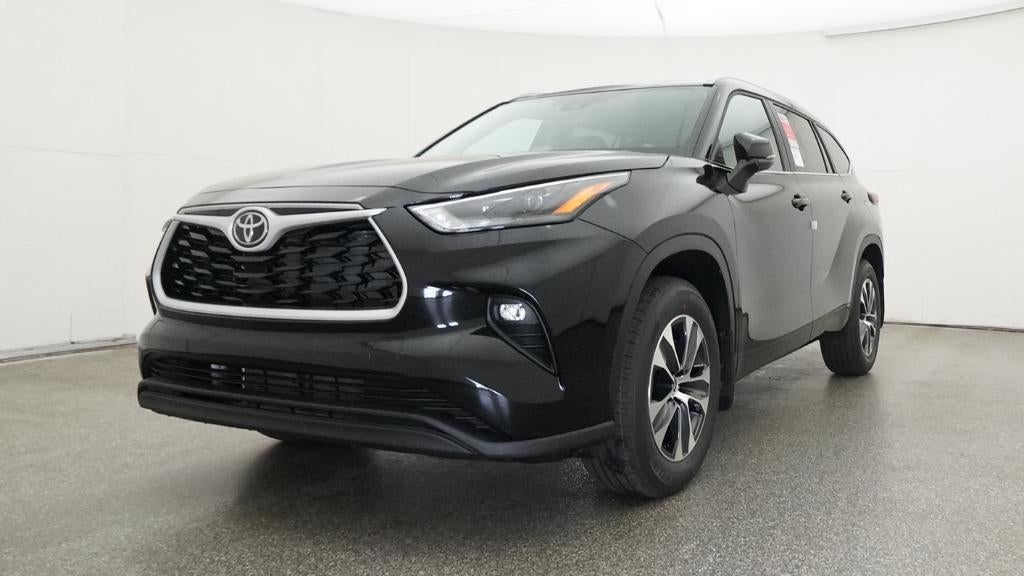 2026 Toyota Highlander XLE
