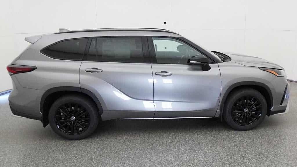 2026 Toyota Highlander XSE