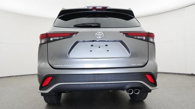 2026 Toyota Highlander XSE