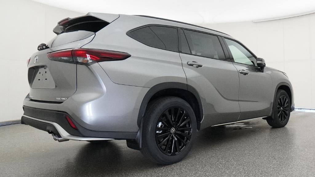 2026 Toyota Highlander XSE