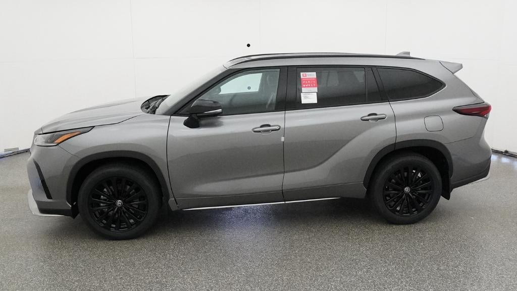 2026 Toyota Highlander XSE