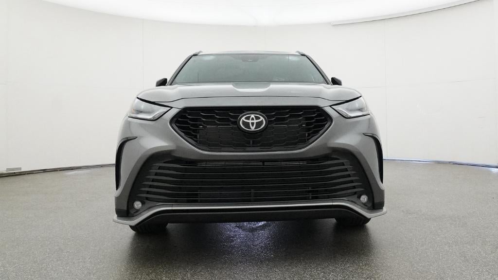 2026 Toyota Highlander XSE