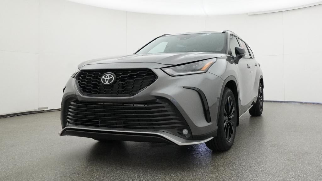 2026 Toyota Highlander XSE