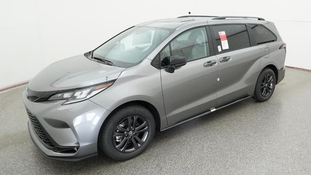 2026 Toyota Sienna XSE 7-Passenger Hybrid AWD's photo