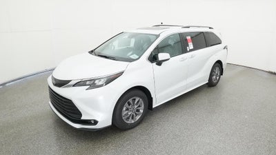 2026 Toyota Sienna XLE