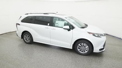 2026 Toyota Sienna XLE