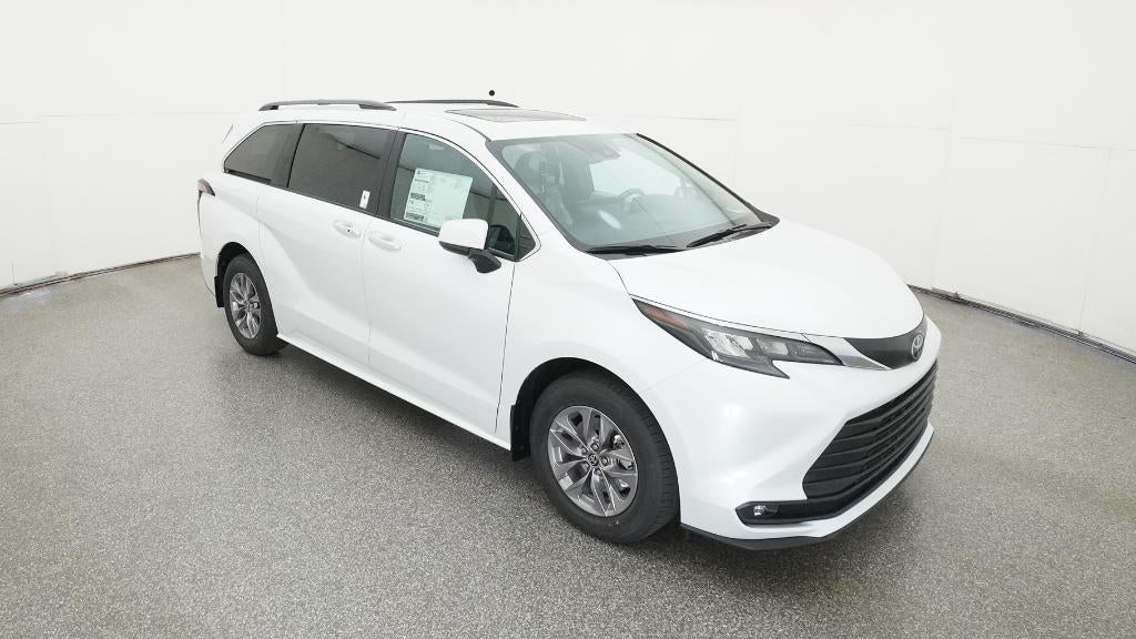 2026 Toyota Sienna XLE