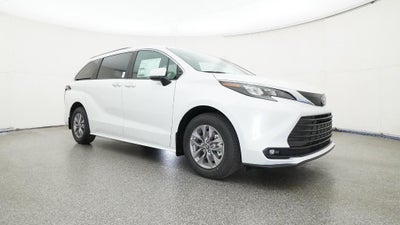 2026 Toyota Sienna XLE