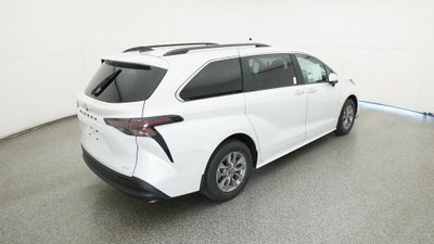 2026 Toyota Sienna XLE