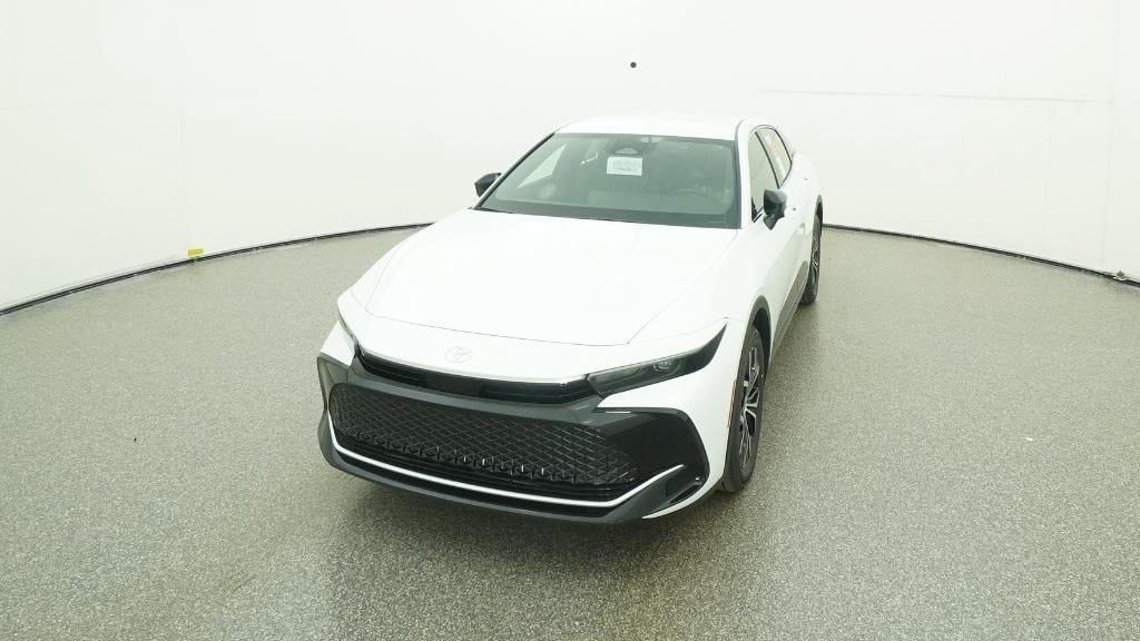 2026 Toyota Toyota Crown XLE