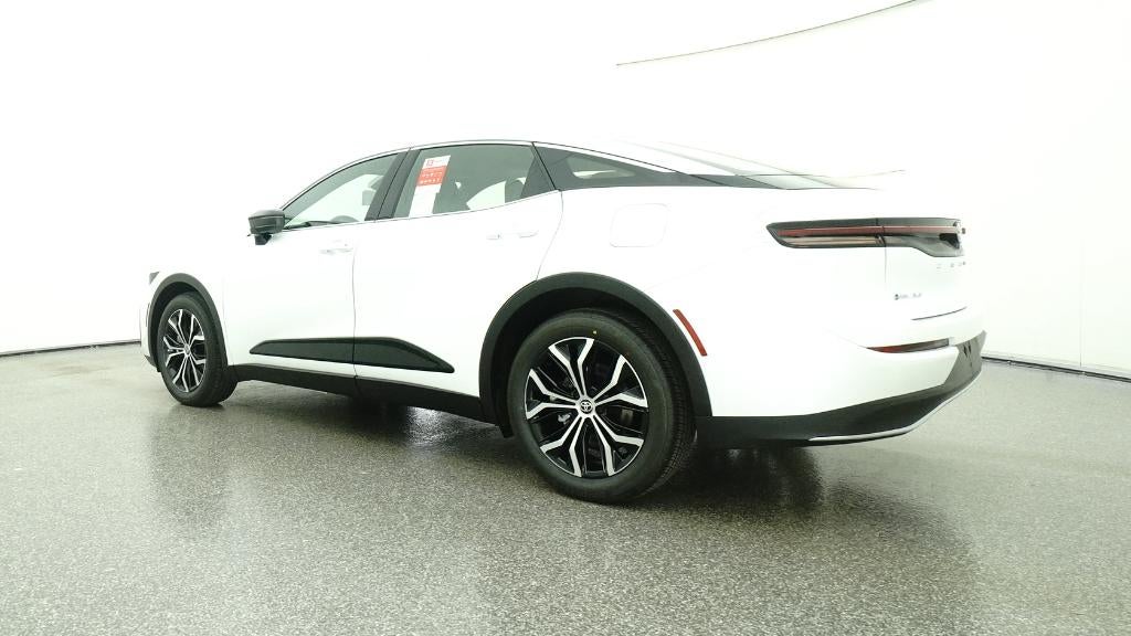 2026 Toyota Toyota Crown XLE