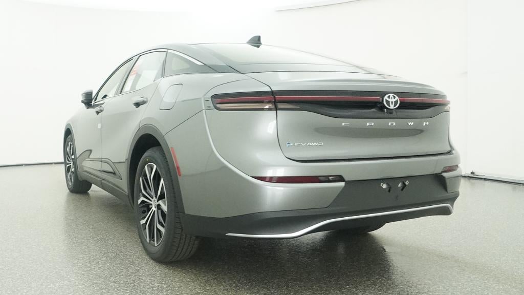 2026 Toyota Toyota Crown XLE