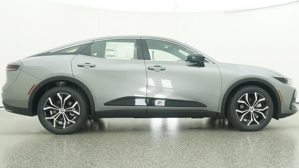 2026 Toyota Toyota Crown XLE