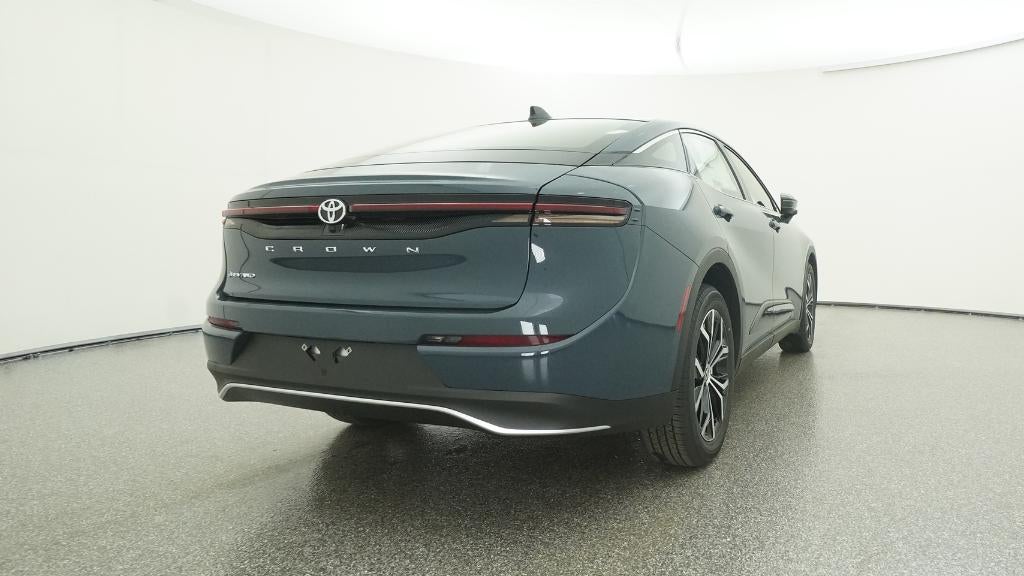 2026 Toyota Toyota Crown XLE