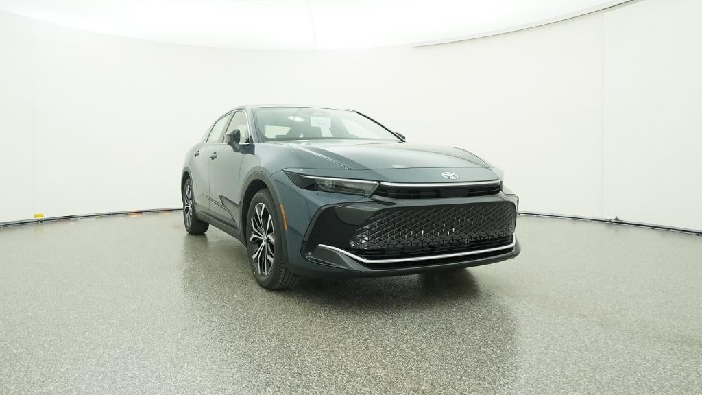 2026 Toyota Toyota Crown XLE