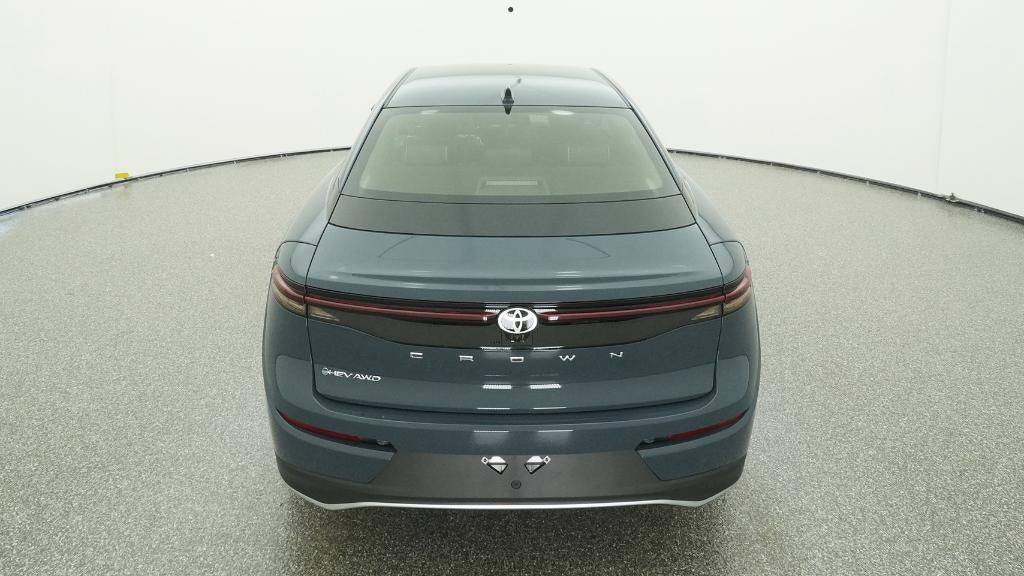 2026 Toyota Toyota Crown XLE