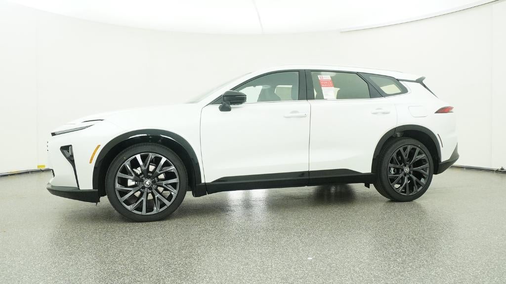 2025 Toyota Toyota Crown Signia Limited