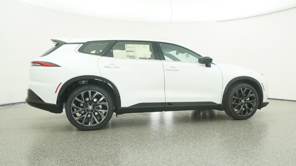 2025 Toyota Toyota Crown Signia Limited