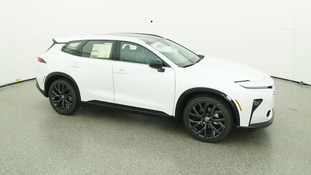 2026 Toyota Toyota Crown Signia Limited