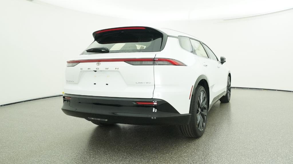 2026 Toyota Toyota Crown Signia Limited