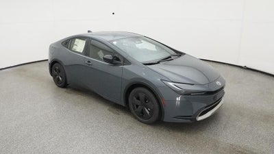 2025 Toyota Prius Plug-in Hybrid SE