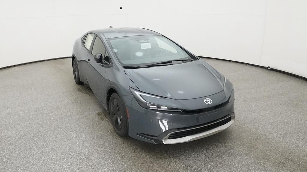 2025 Toyota Prius Plug-in Hybrid SE