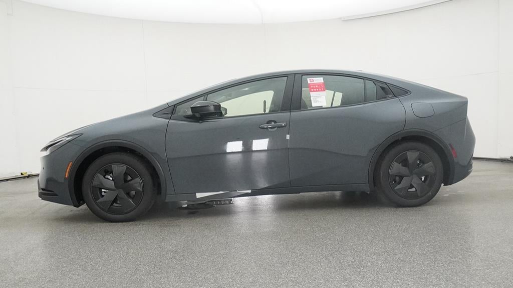 2025 Toyota Prius Plug-in Hybrid SE