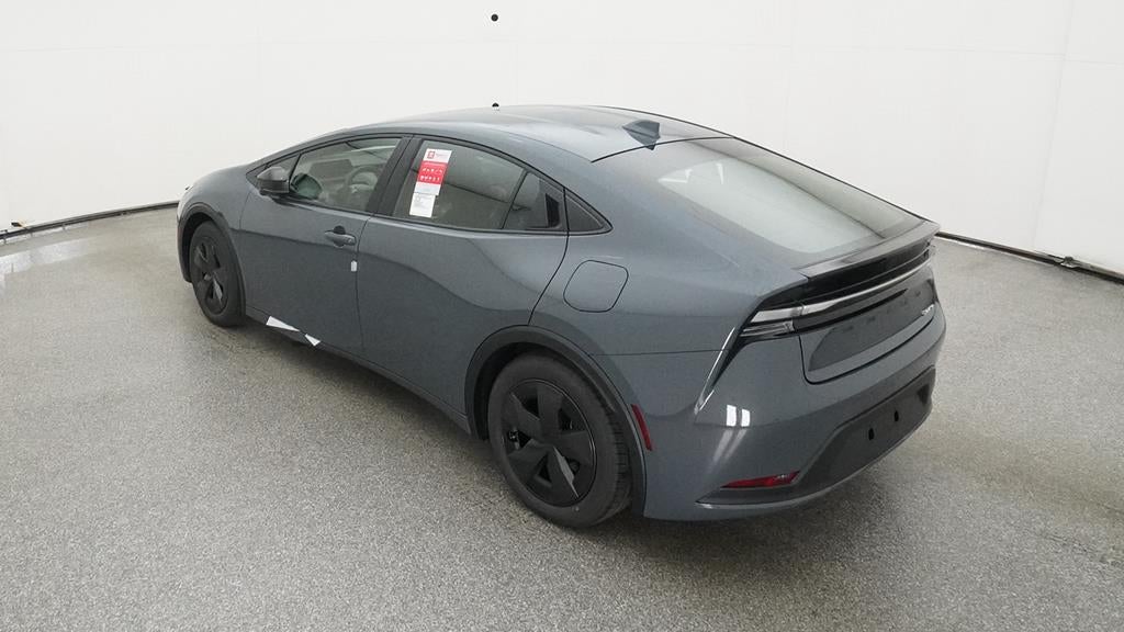 2025 Toyota Prius Plug-in Hybrid SE