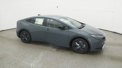 2025 Toyota Prius Plug-in Hybrid SE