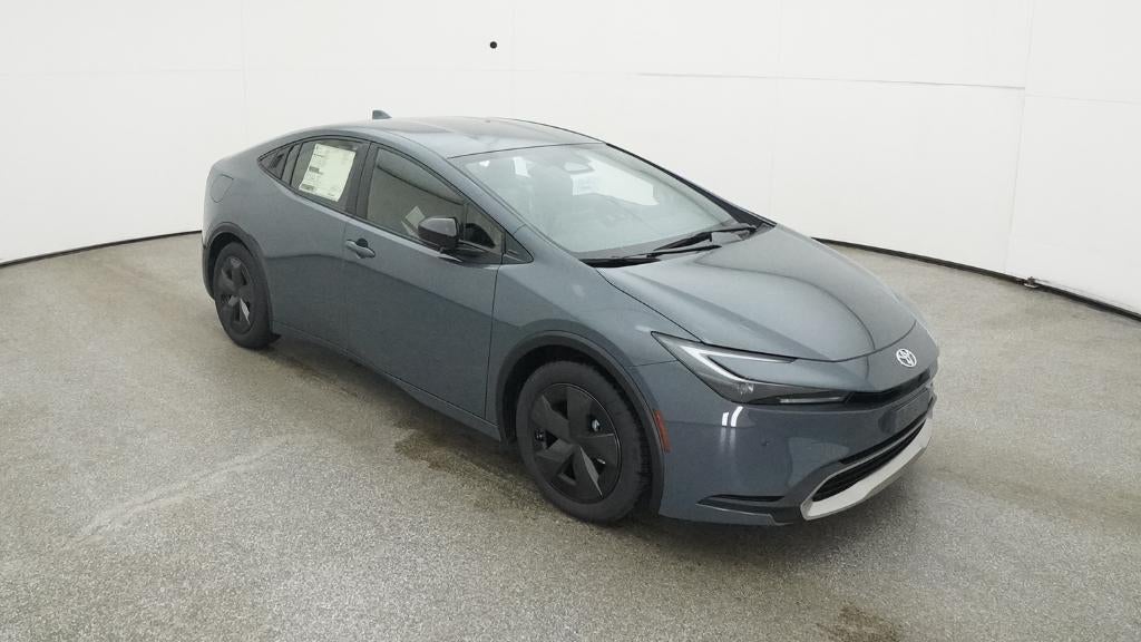 2025 Toyota Prius Plug-in Hybrid SE