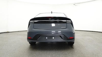 2025 Toyota Prius Plug-in Hybrid SE