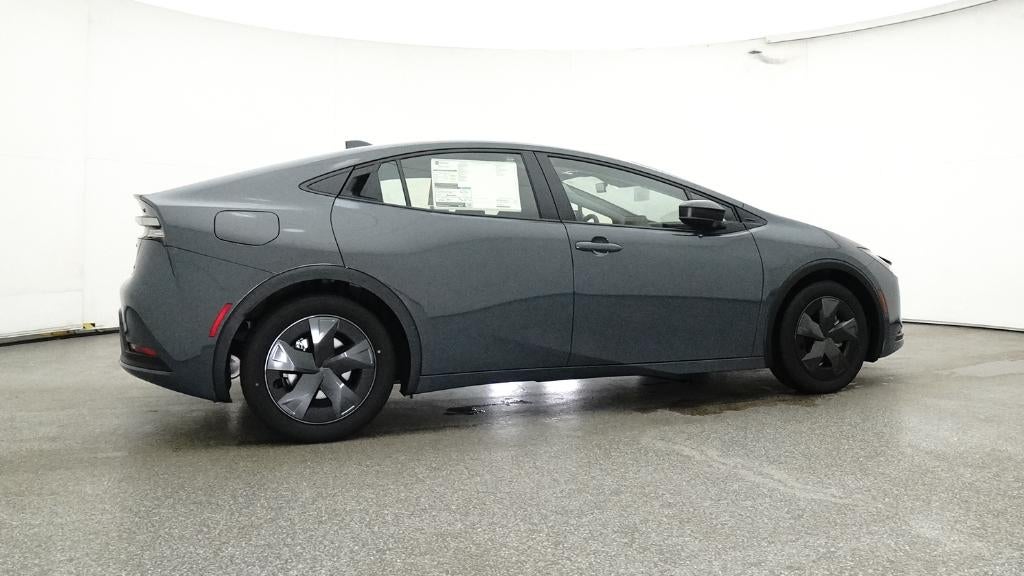 2025 Toyota Prius Plug-in Hybrid SE